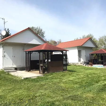 Bungalowfarm Feriehus *